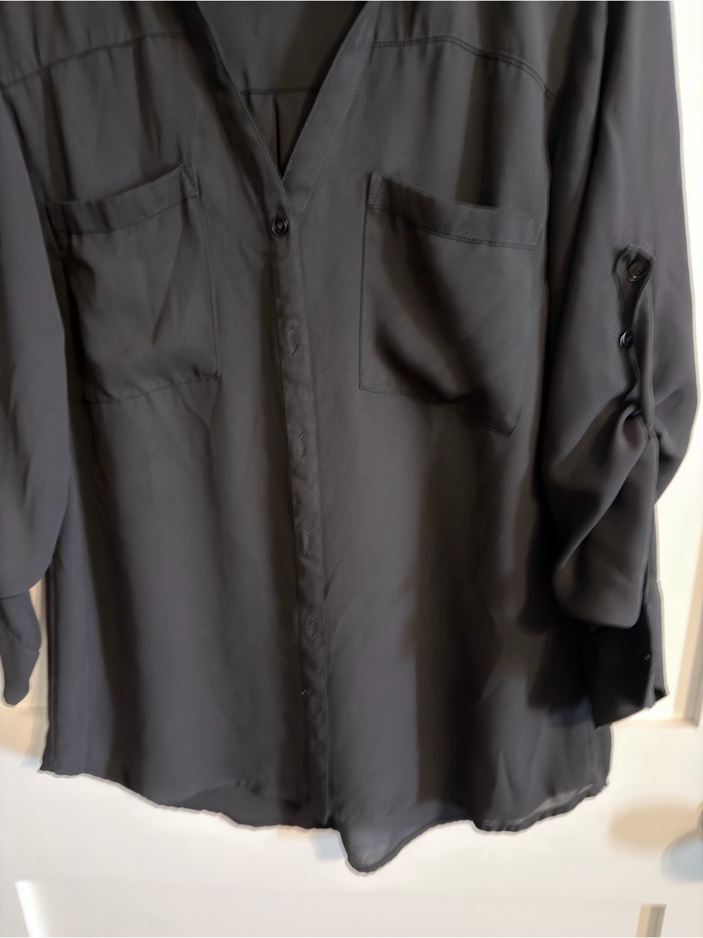 Black Women's Button-Front Blouse - Express Brand - Picture 4 of 8